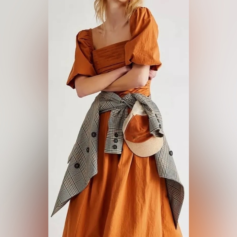 Free People She’s A Beaut Dress size Med